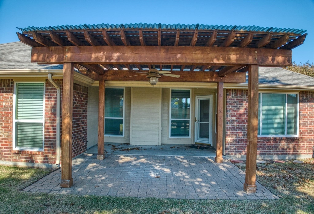 6218 Cynthia Drive - Photo 4