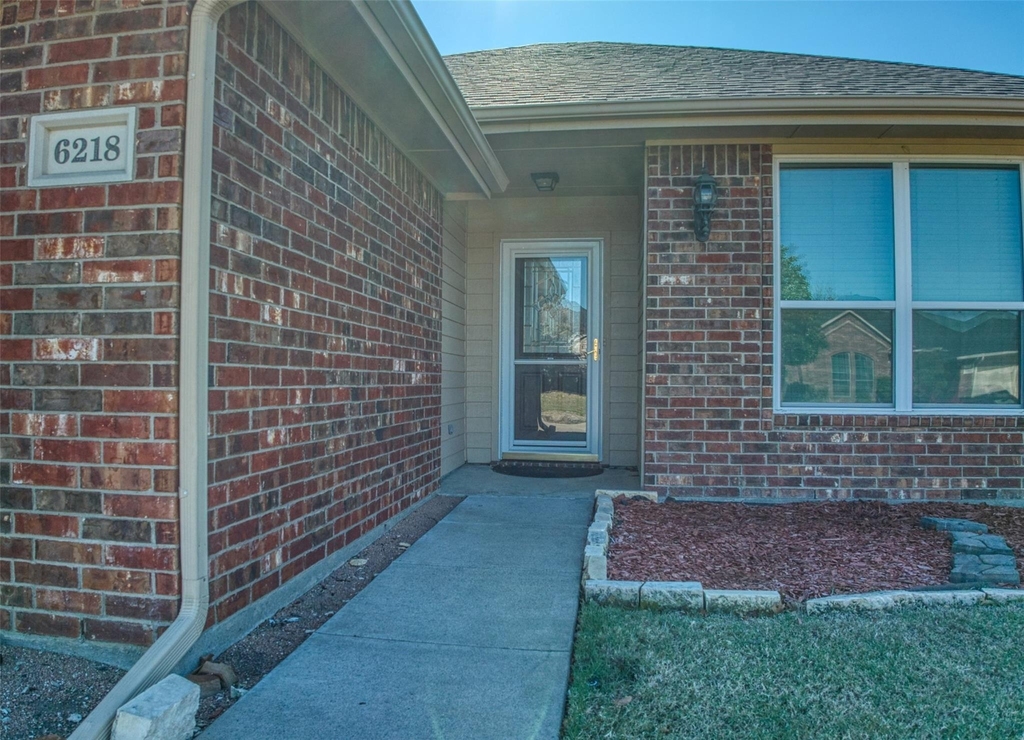 6218 Cynthia Drive - Photo 1