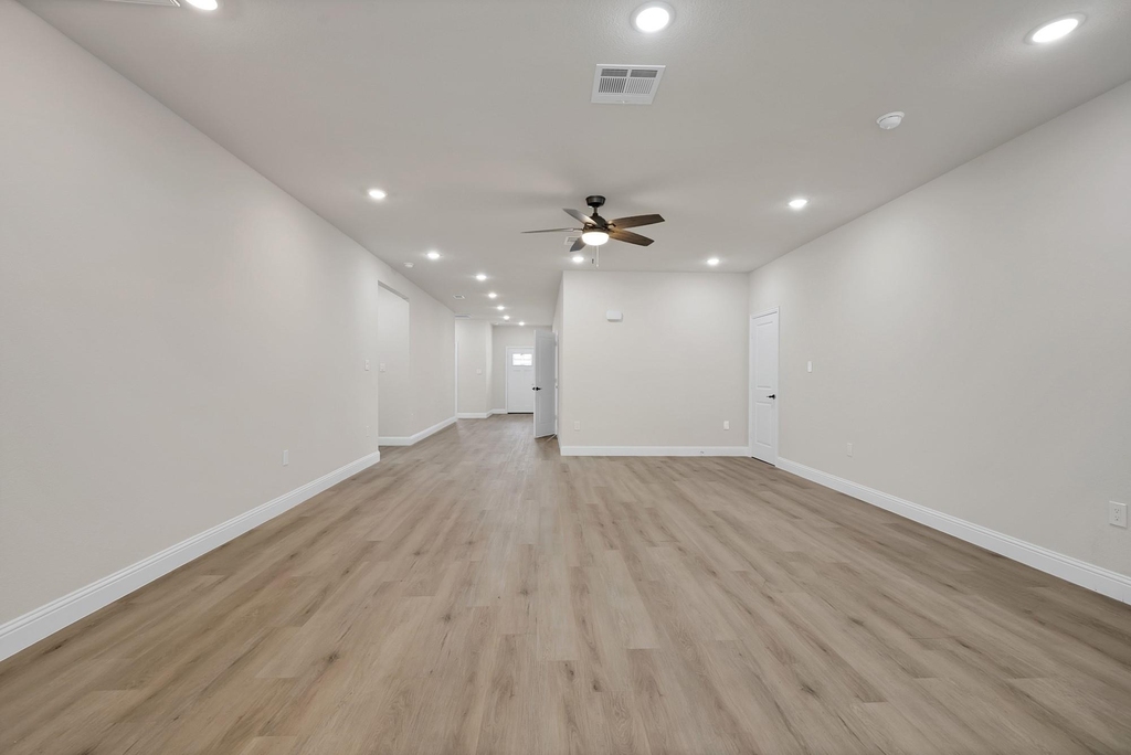 659 Holcomb Road - Photo 5