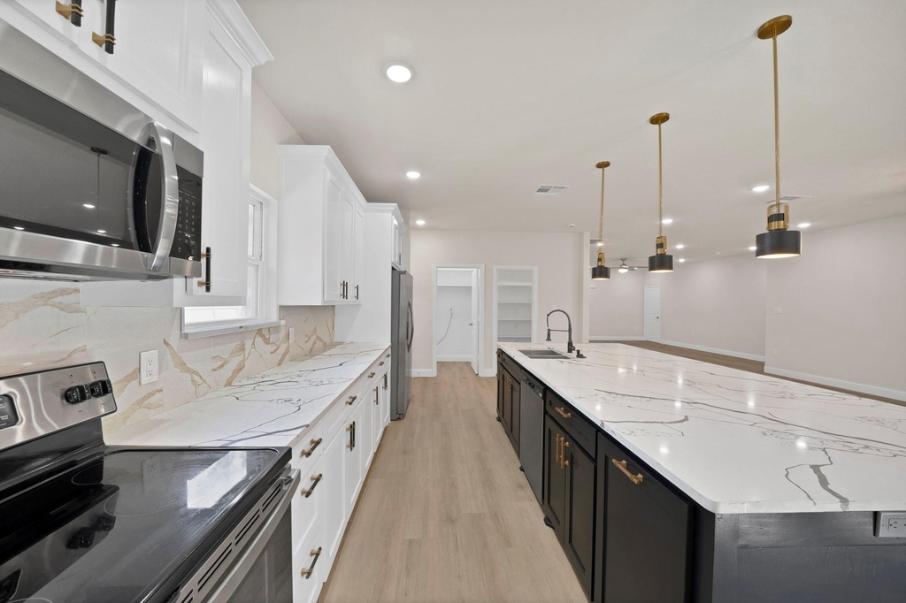 659 Holcomb Road - Photo 10
