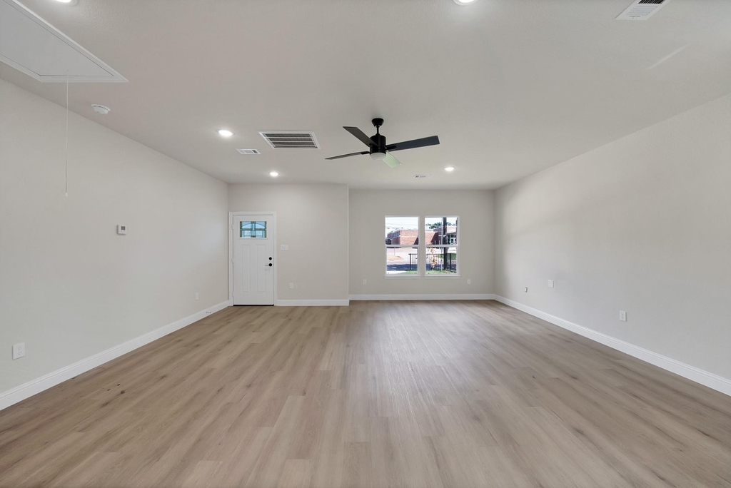659 Holcomb Road - Photo 33