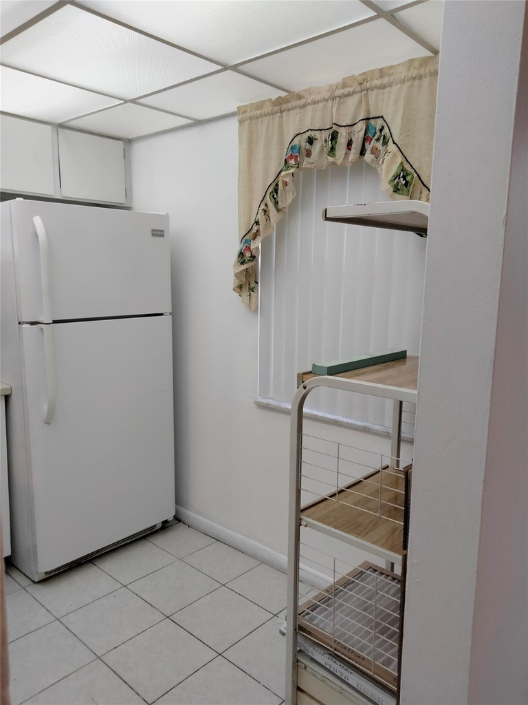 9351 Lime Bay Boulevard - Photo 4