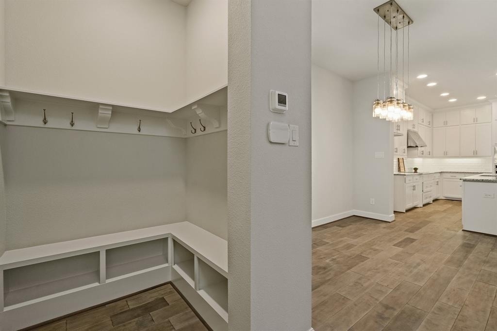 6305 Smithwick - Photo 8
