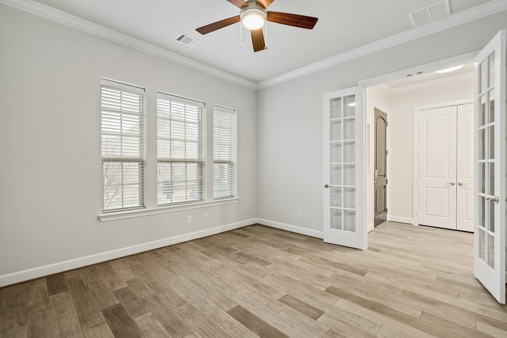 6305 Smithwick - Photo 1
