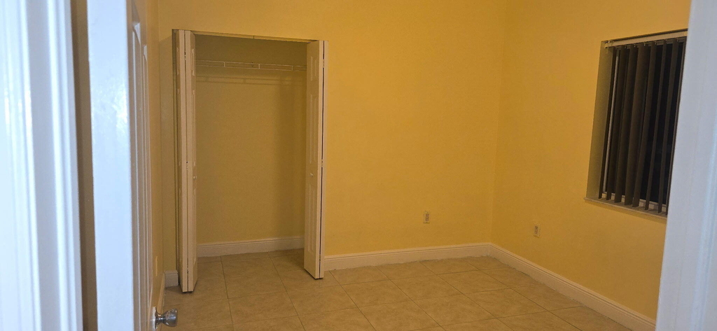 2210 Nw 34th Street - Photo 12