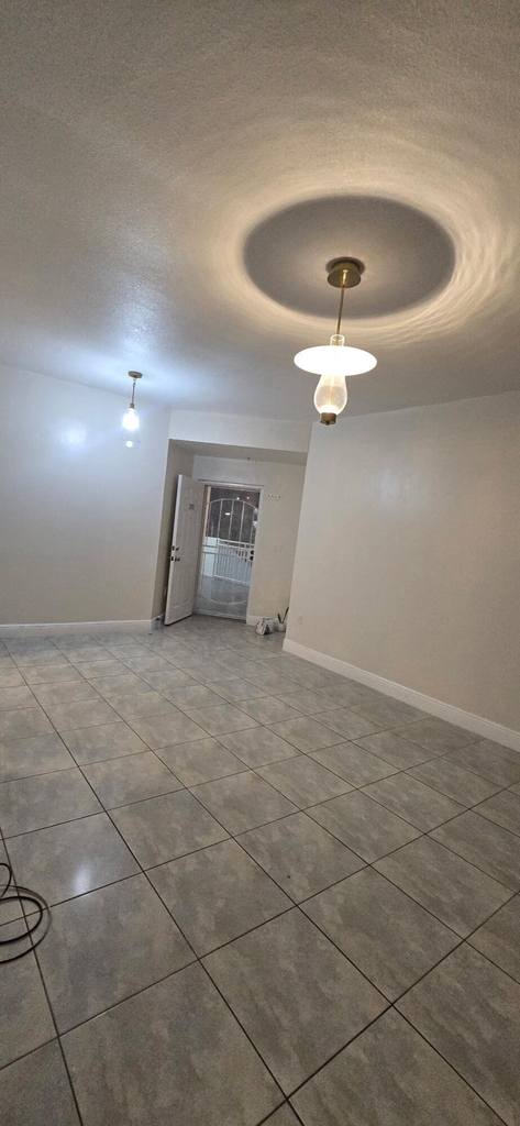 2210 Nw 34th Street - Photo 7