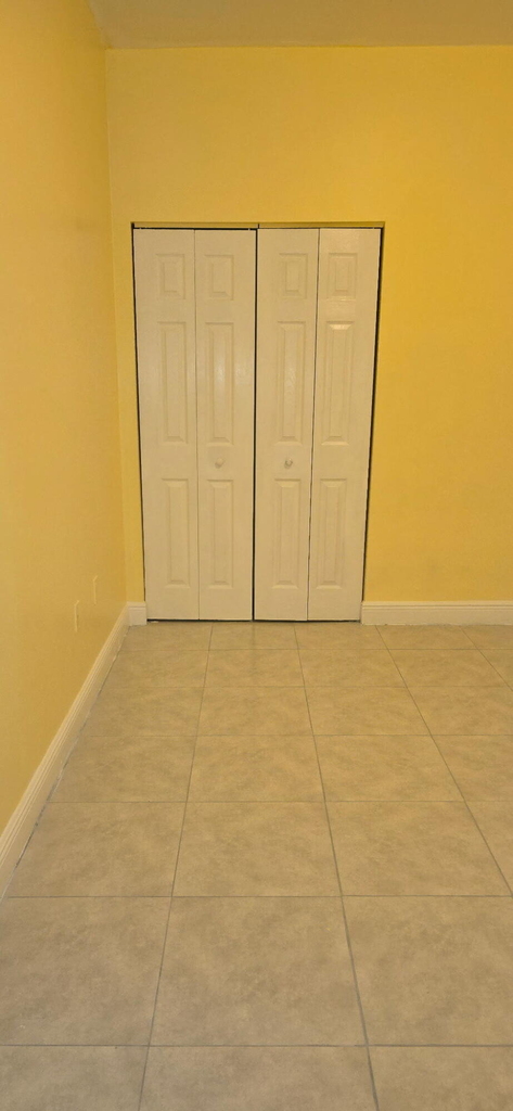 2210 Nw 34th Street - Photo 8