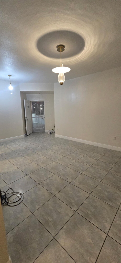 2210 Nw 34th Street - Photo 6