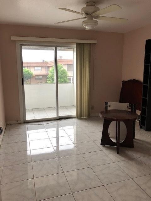 368 Brittany Avenue - Photo 4