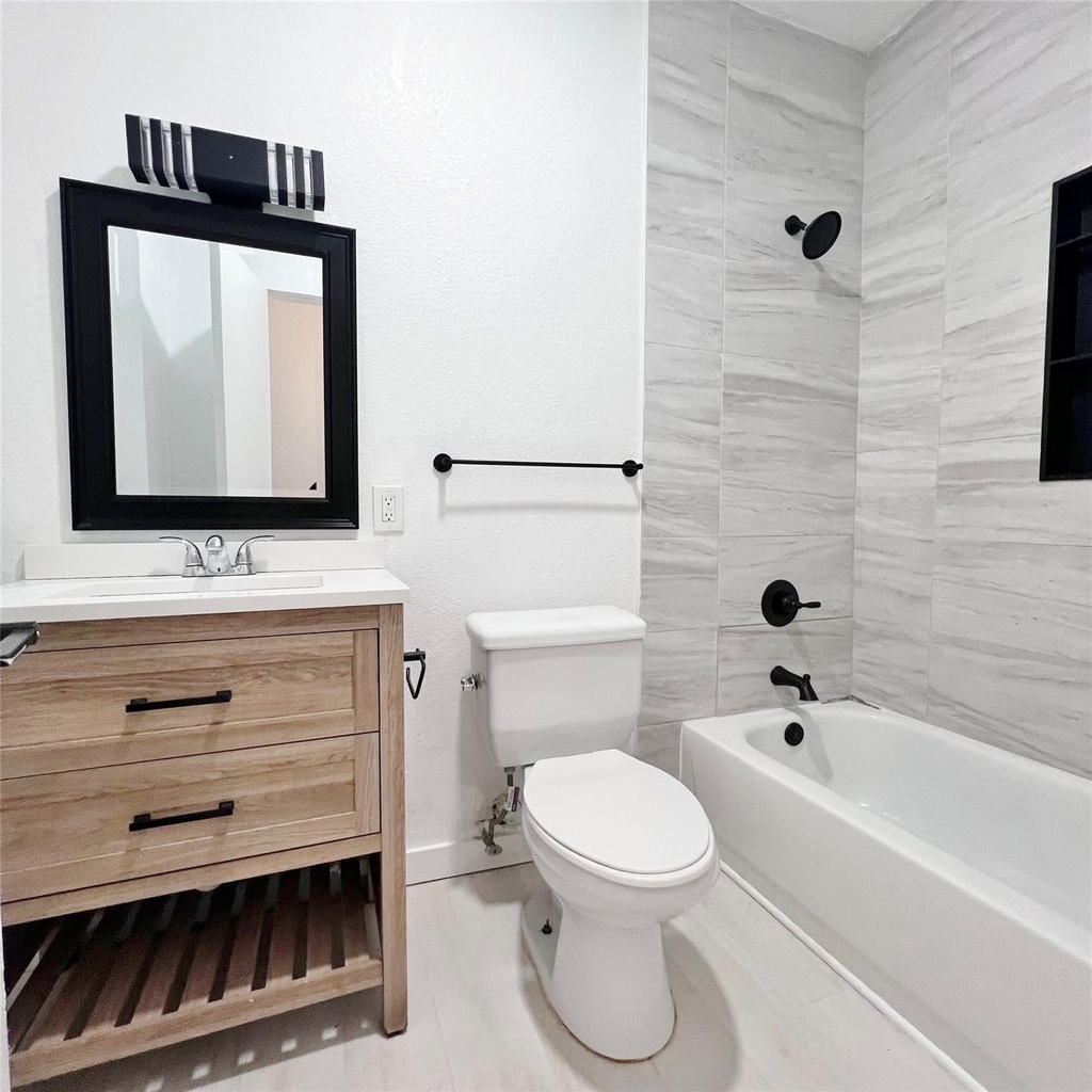 1542 E Ohio Avenue - Photo 17