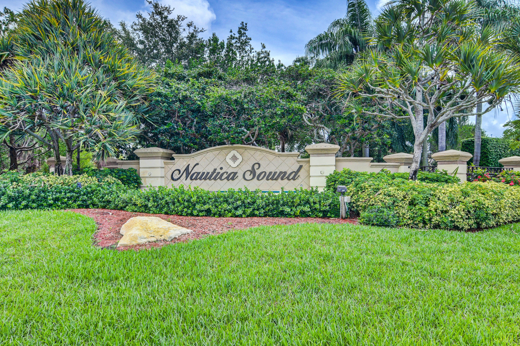 3574 Danbury Court - Photo 42