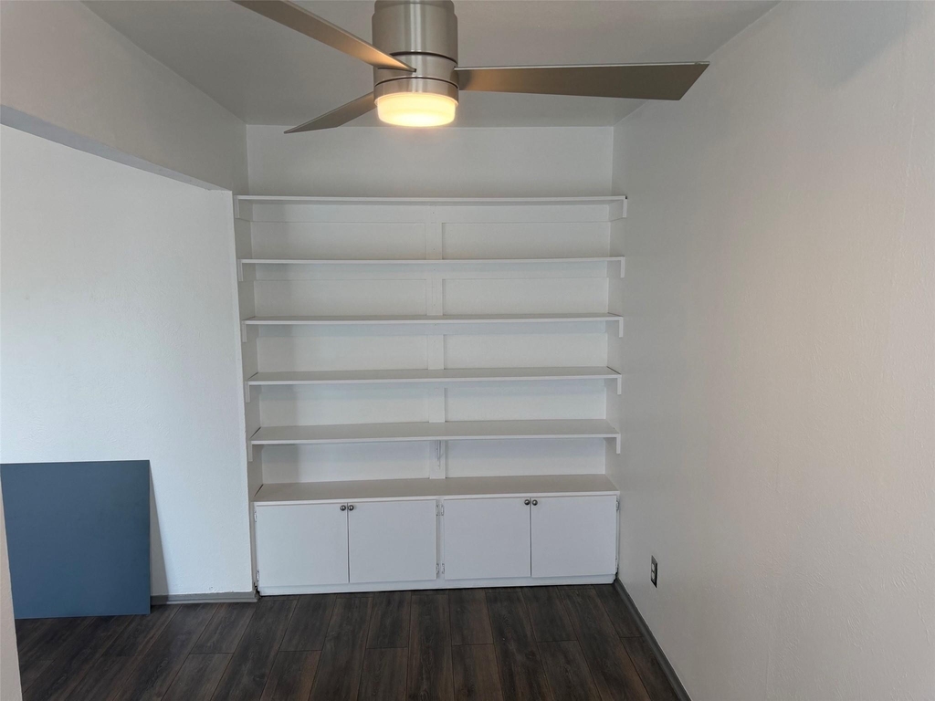2800 Douglas Avenue - Photo 11