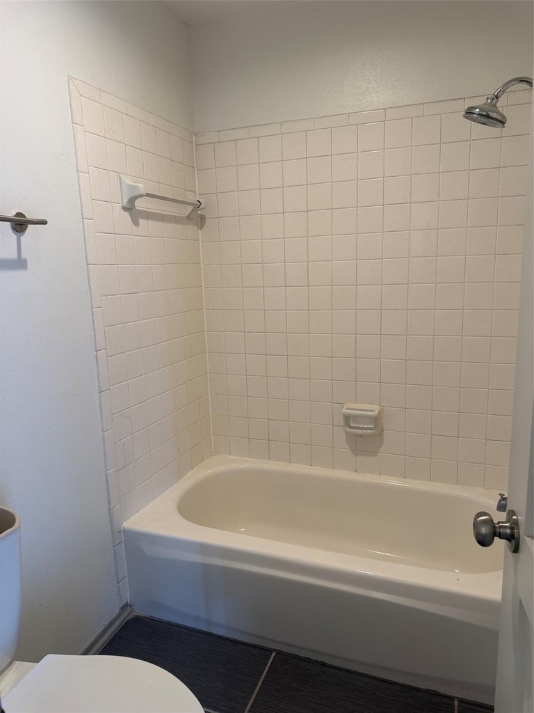 2800 Douglas Avenue - Photo 15