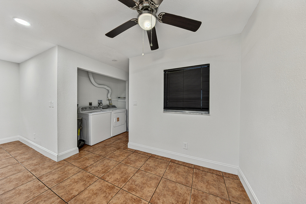 825 Sw 10th Street - Photo 15