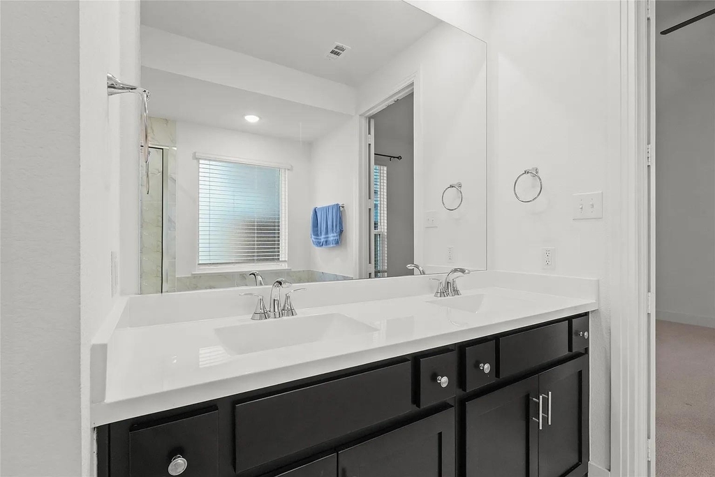 8224 Legacy Trail - Photo 14