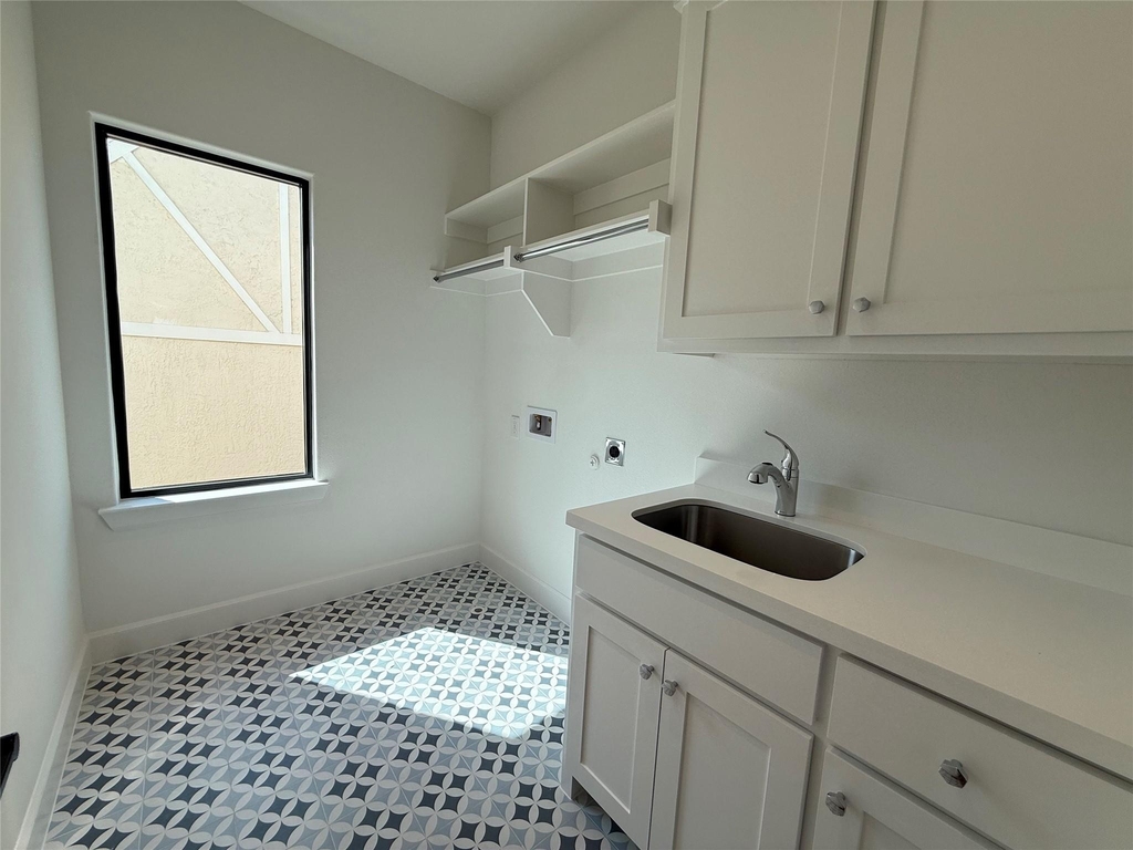 4423 Emerson Avenue - Photo 13