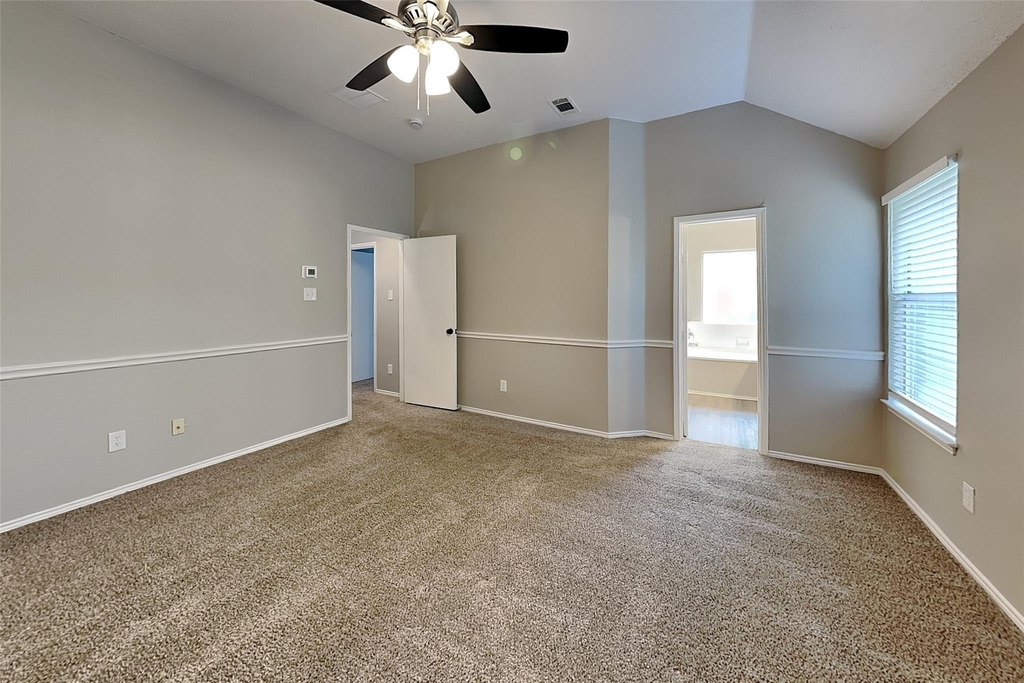 1677 Prescott Circle - Photo 8