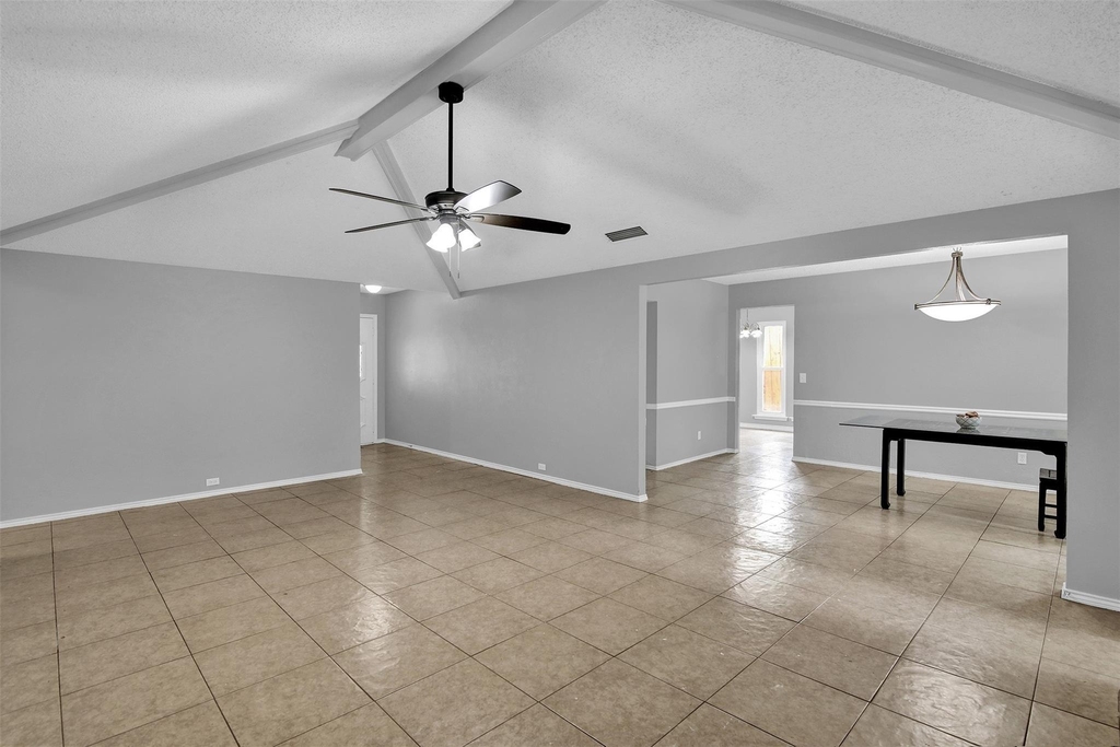 1113 Roaring Springs Drive - Photo 3