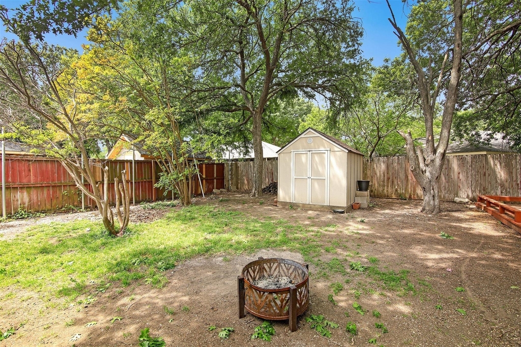 1113 Roaring Springs Drive - Photo 25