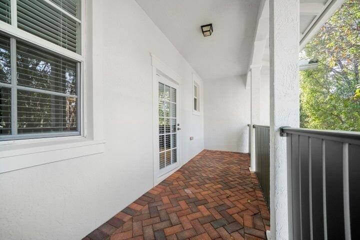 948 Nw 18th Avenue - Photo 14
