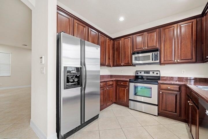 948 Nw 18th Avenue - Photo 7