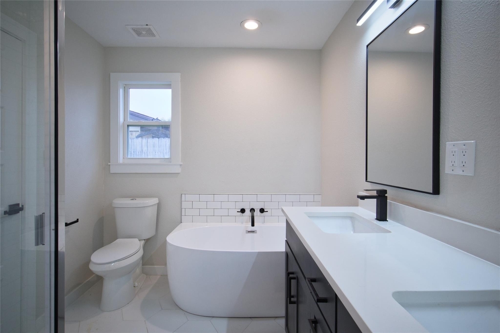 6576 Old Mill Circle - Photo 17