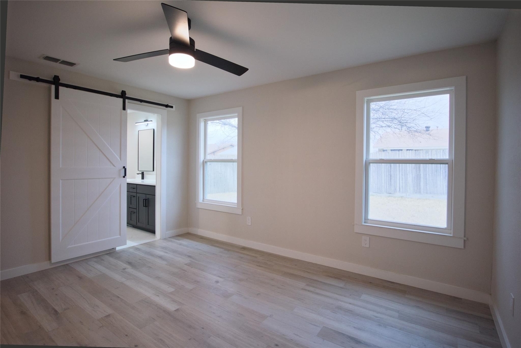 6576 Old Mill Circle - Photo 15