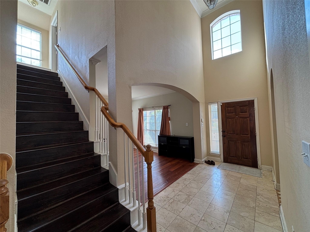 462 Richmond Street - Photo 8