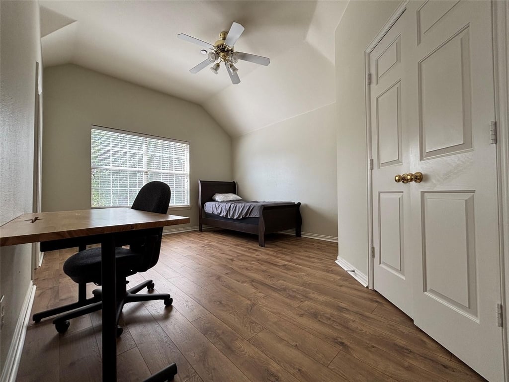462 Richmond Street - Photo 11