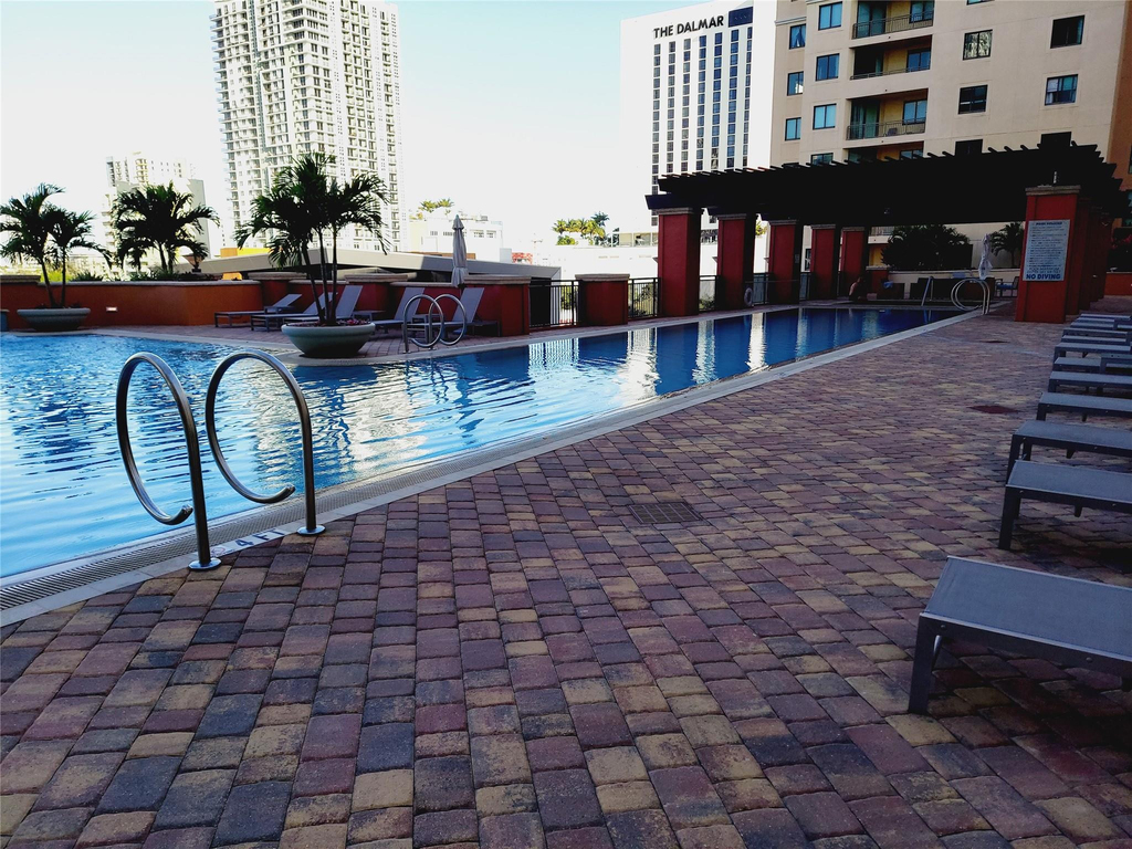 100 N Federal Highway - Photo 30