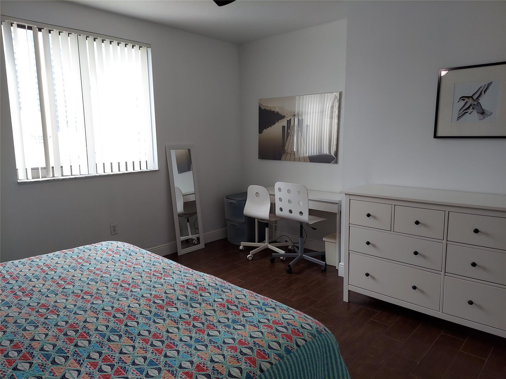 100 N Federal Highway - Photo 20
