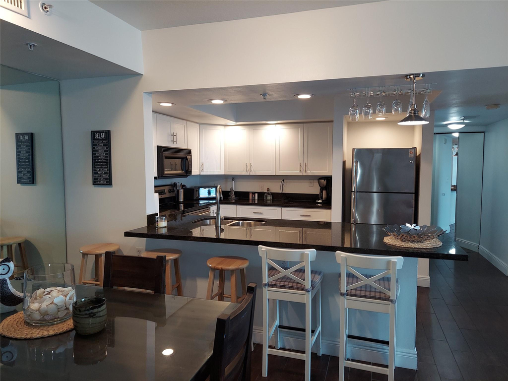 100 N Federal Highway - Photo 2