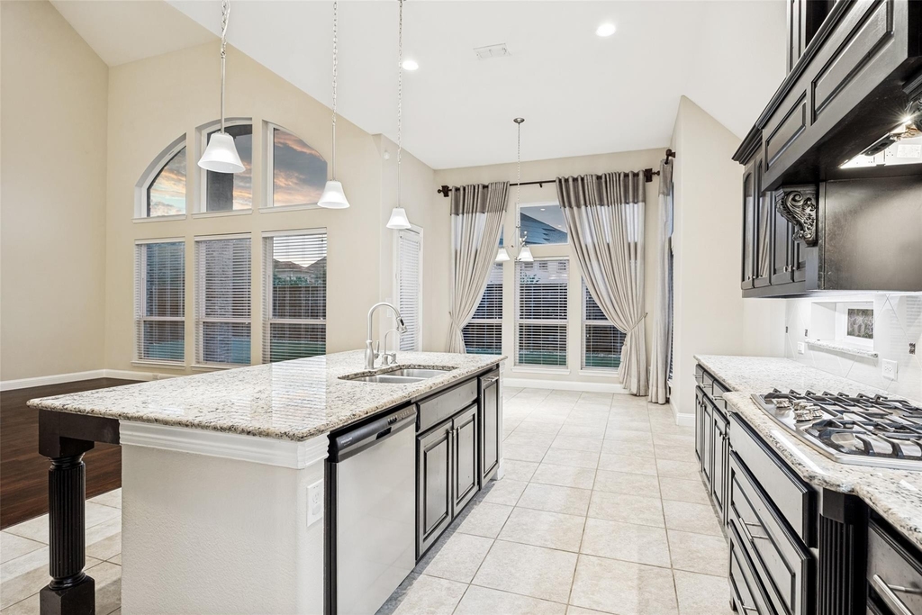 13500 Mardi Gras Lane - Photo 16