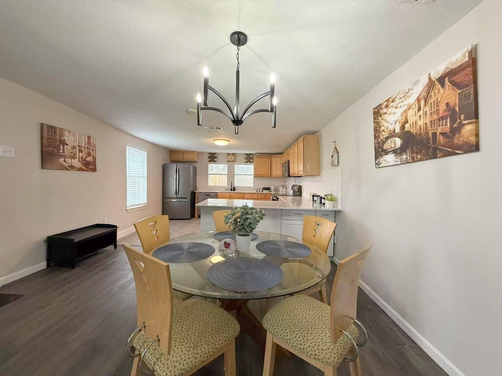 2925 Janet Drive - Photo 7