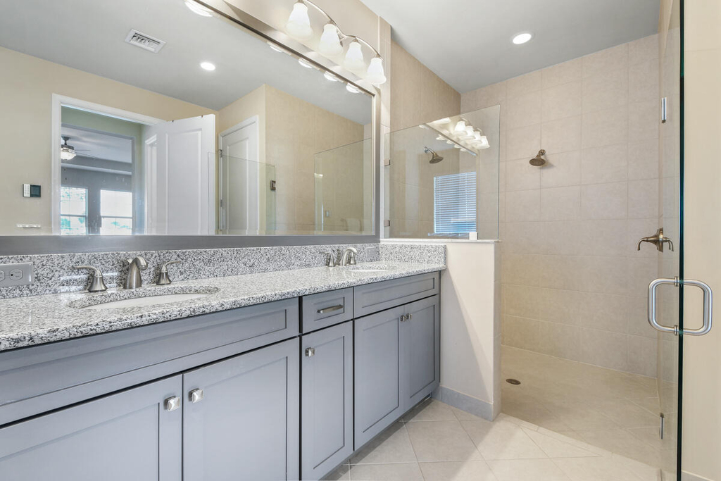 159 Tresana Boulevard - Photo 23