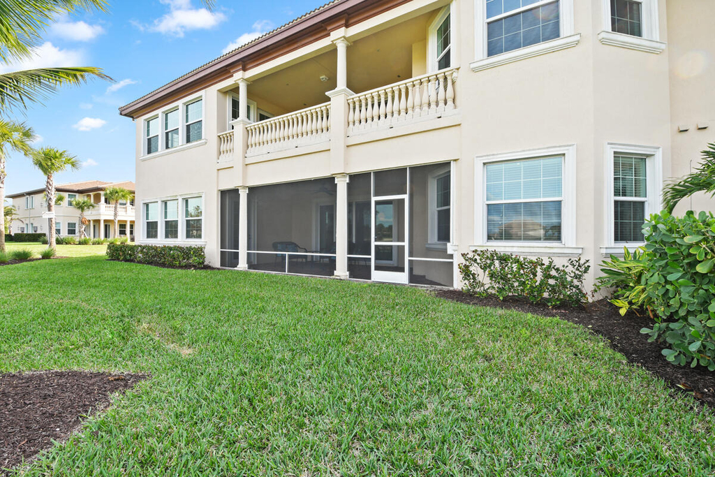 159 Tresana Boulevard - Photo 36