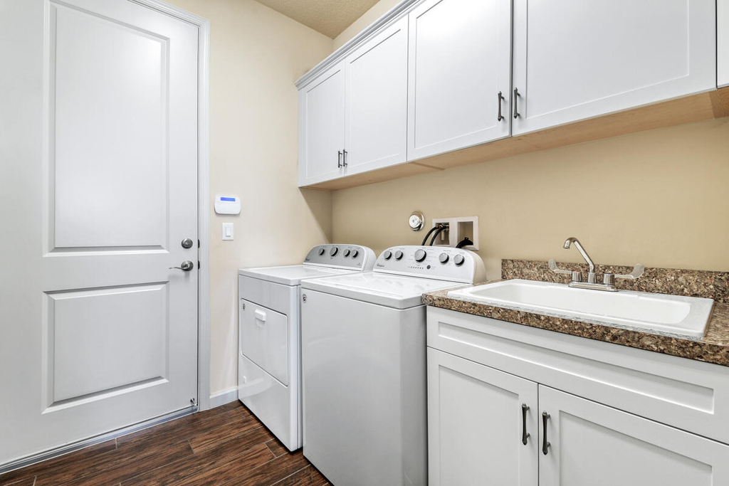 159 Tresana Boulevard - Photo 32