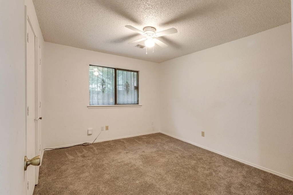 902 Wayne Avenue - Photo 20