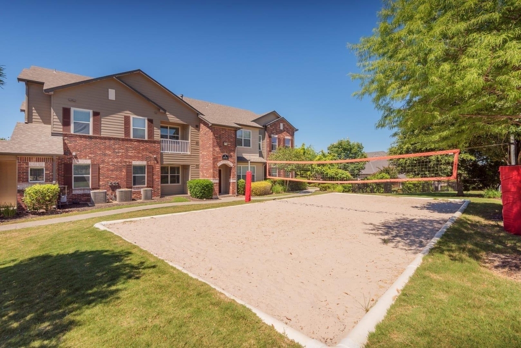 12101 Dessau Road - Photo 15