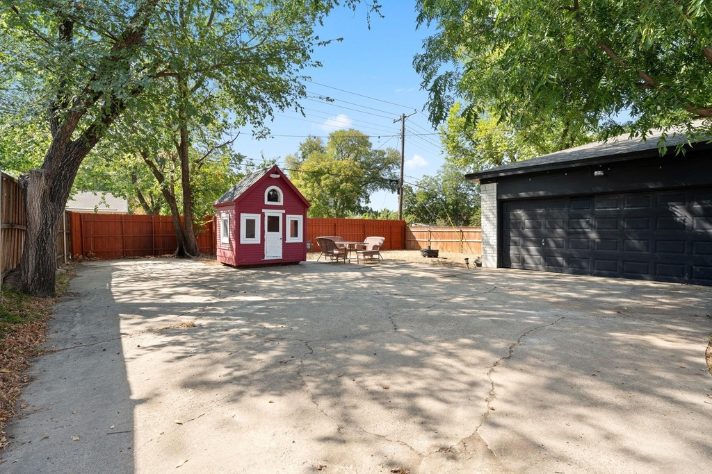 13640 Purple Sage Road - Photo 27
