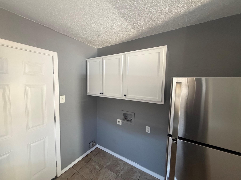 5334 Flamingo Road - Photo 2