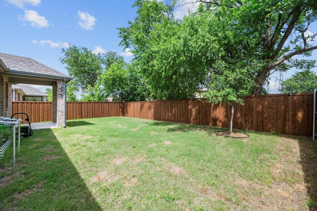 2848 Acadia Drive - Photo 33