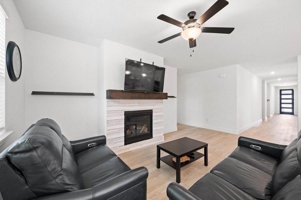 2848 Acadia Drive - Photo 3
