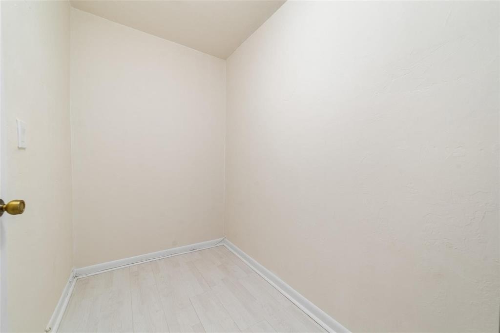 1273 Ne 37th Street - Photo 12