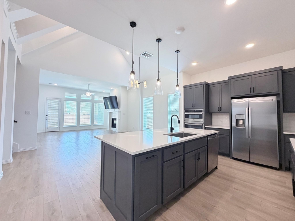 937 Salvation Drive - Photo 4