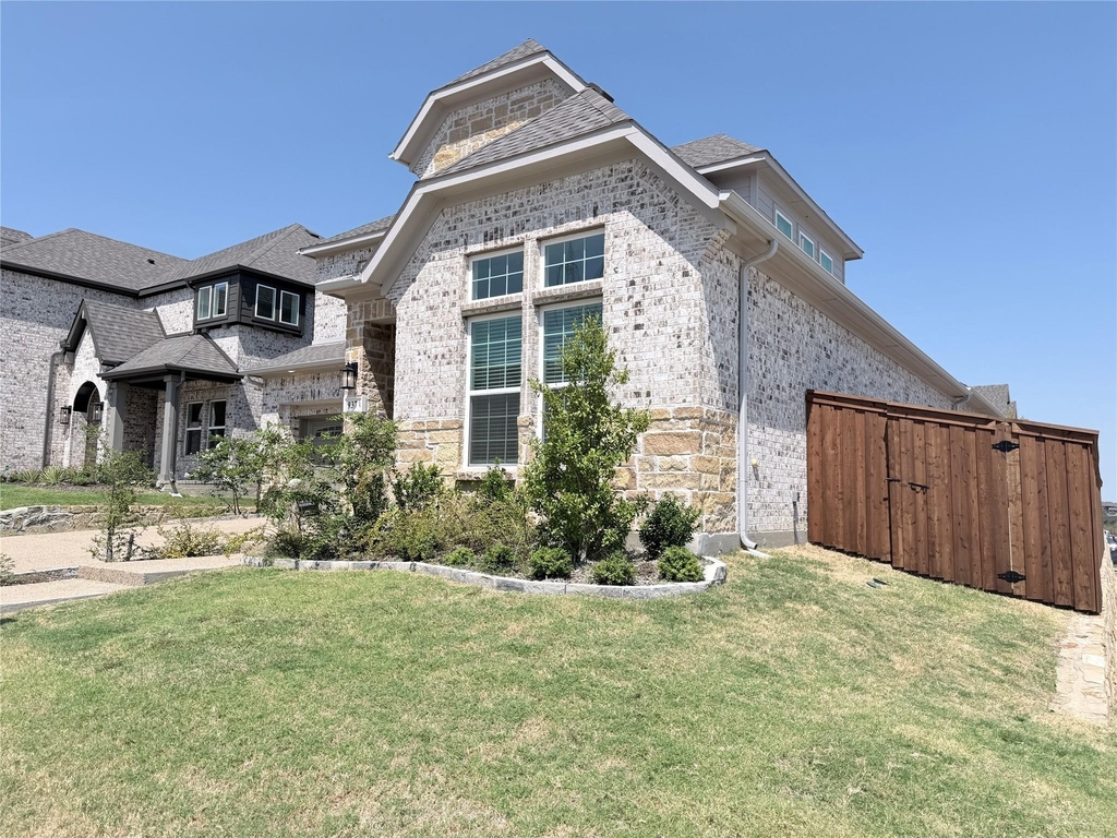 937 Salvation Drive - Photo 1