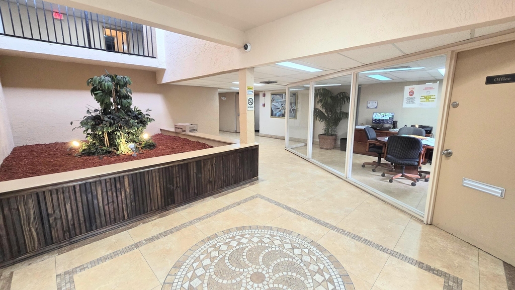 10001 W Atlantic Boulevard - Photo 22