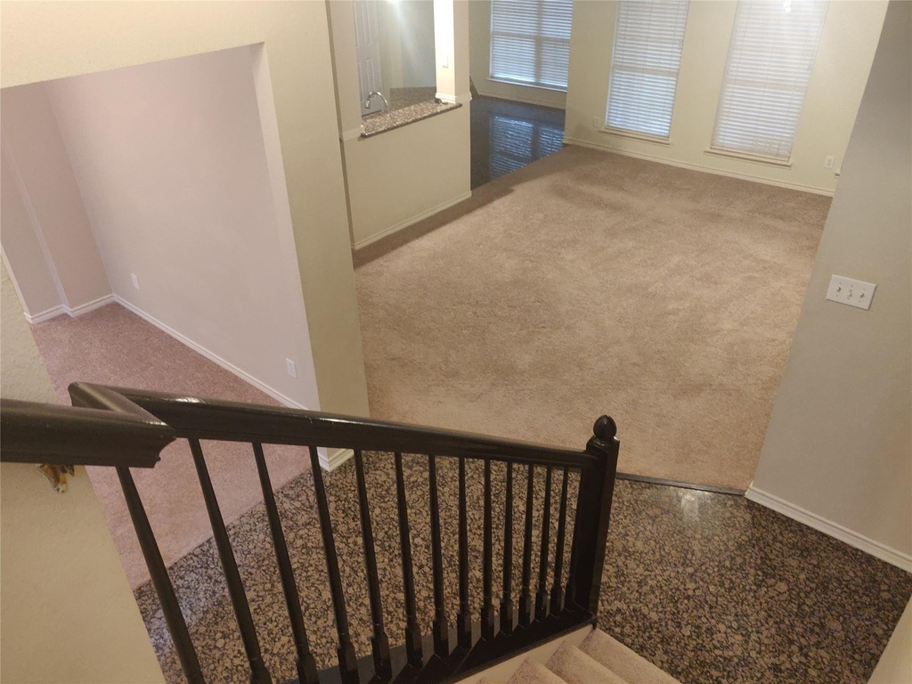 1426 Kingsley Drive - Photo 10