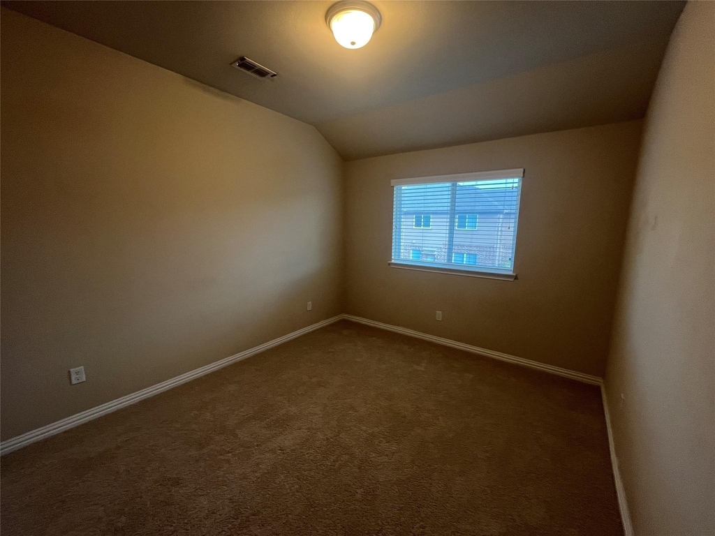 250 Barrington Lane - Photo 0