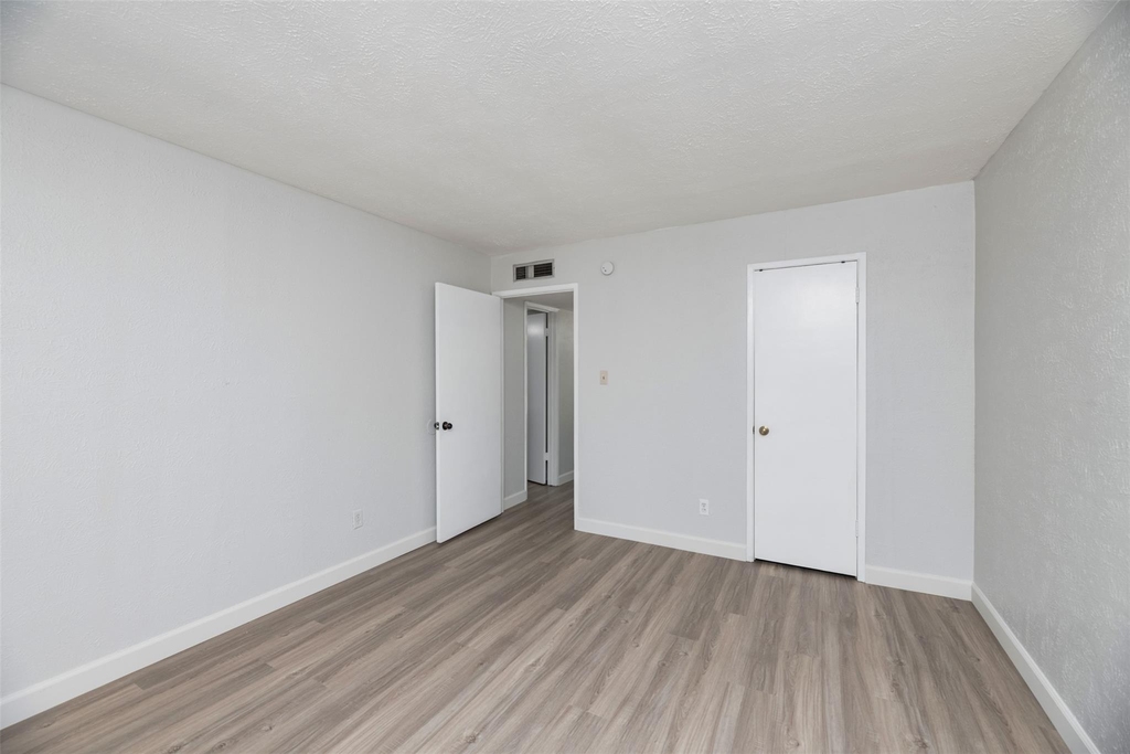 722 Circle Cove Drive - Photo 18